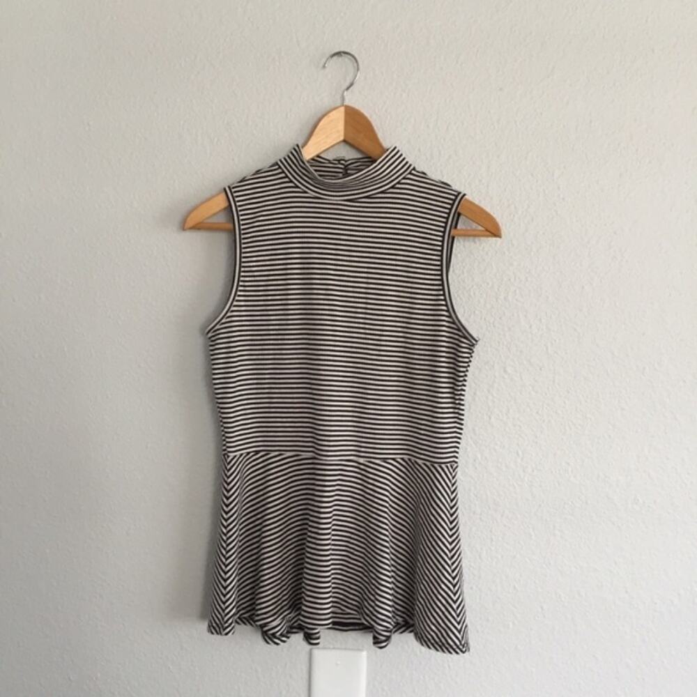Black & White Stripe Peplum Sleeveless Top Tank